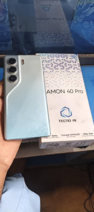 Tecno CAMON 40 Pro