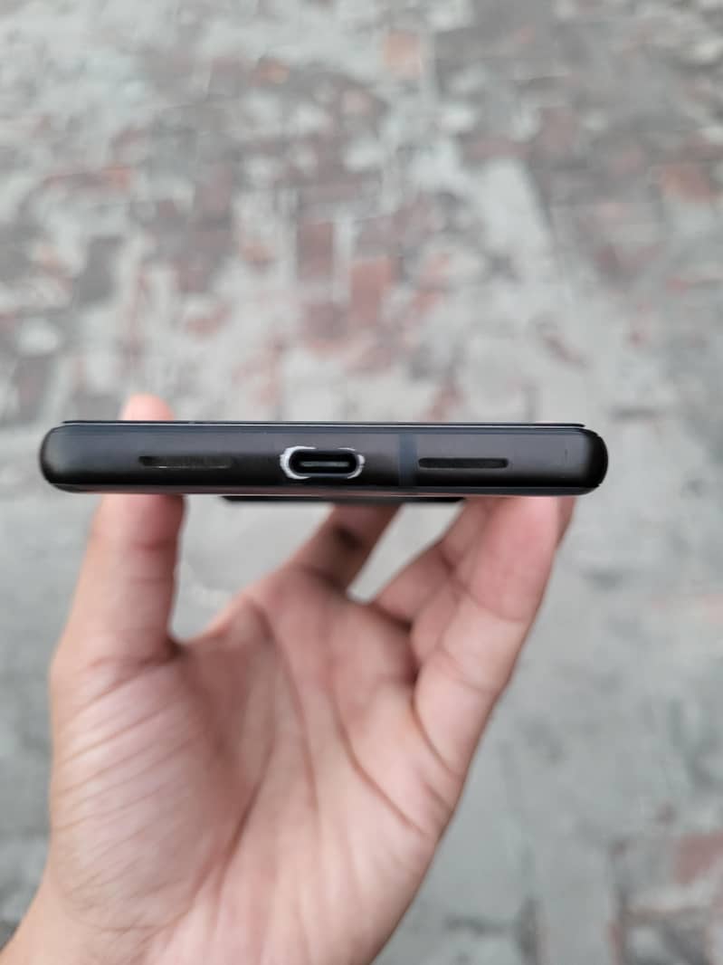 Google Pixel 6 5