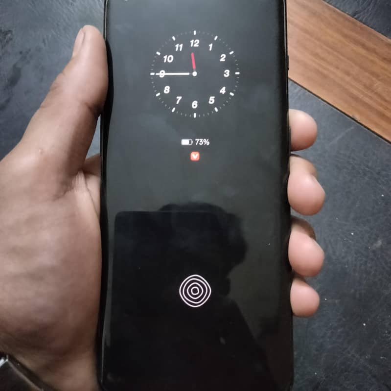 One Plus 10 Pro 1
