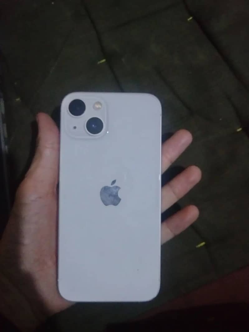 Apple iPhone 13 1