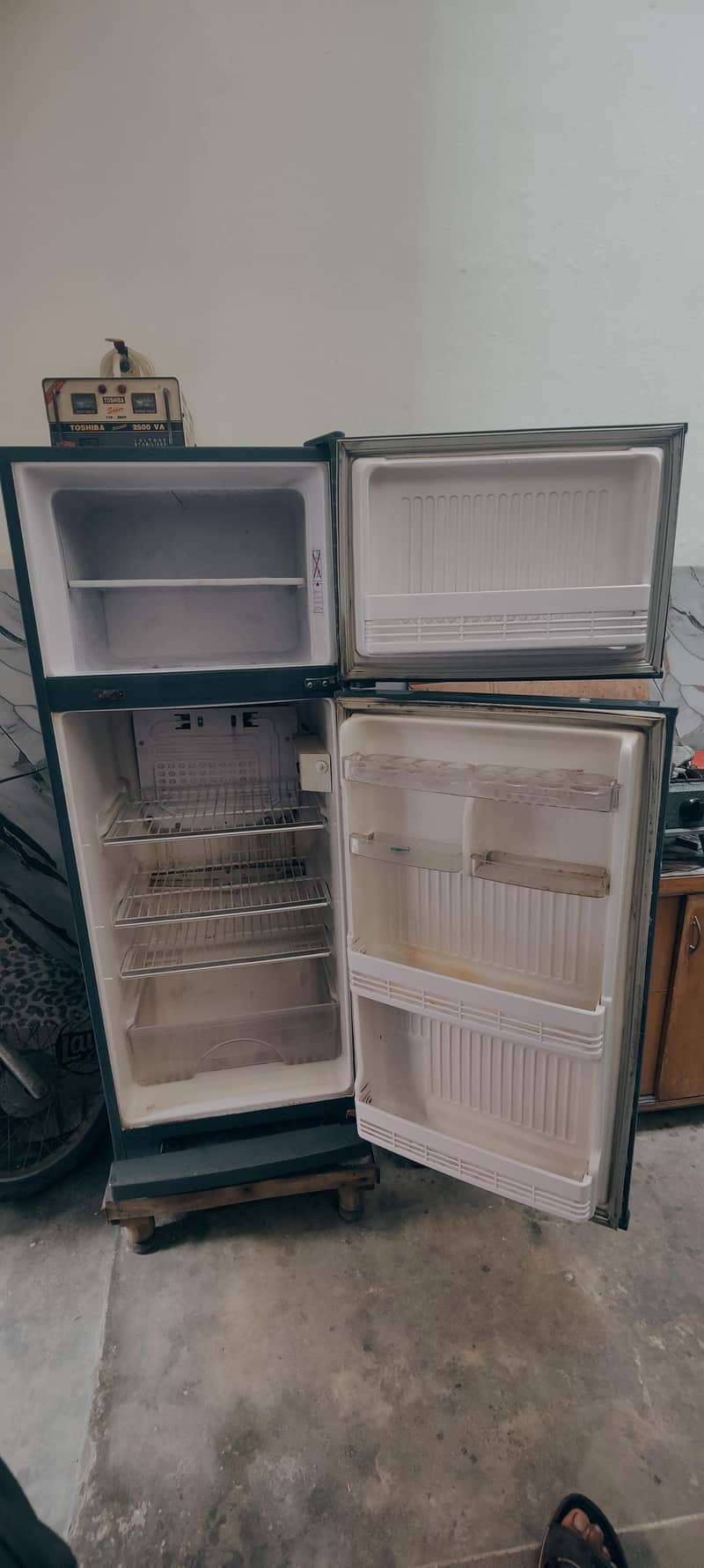 Refrigerator 1