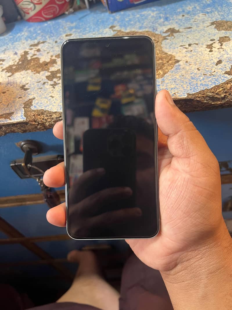 Google Pixel 8 1