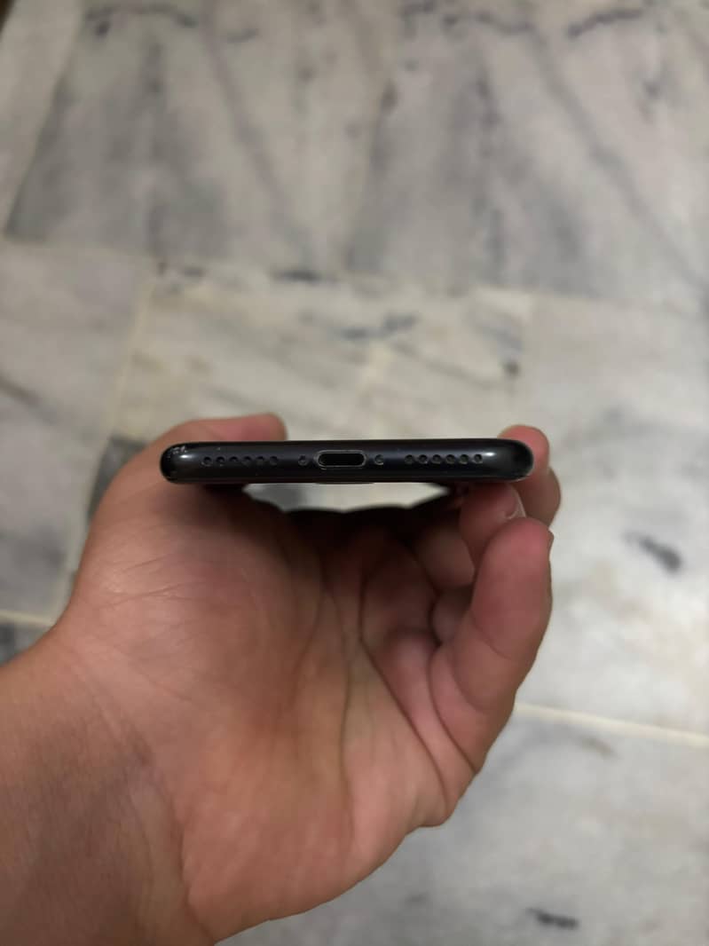 Apple iPhone SE 4