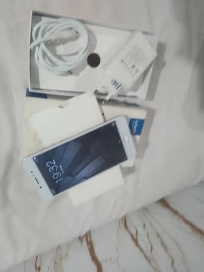 vivo y67 with finger print sensor box charge sath hyfinal hy