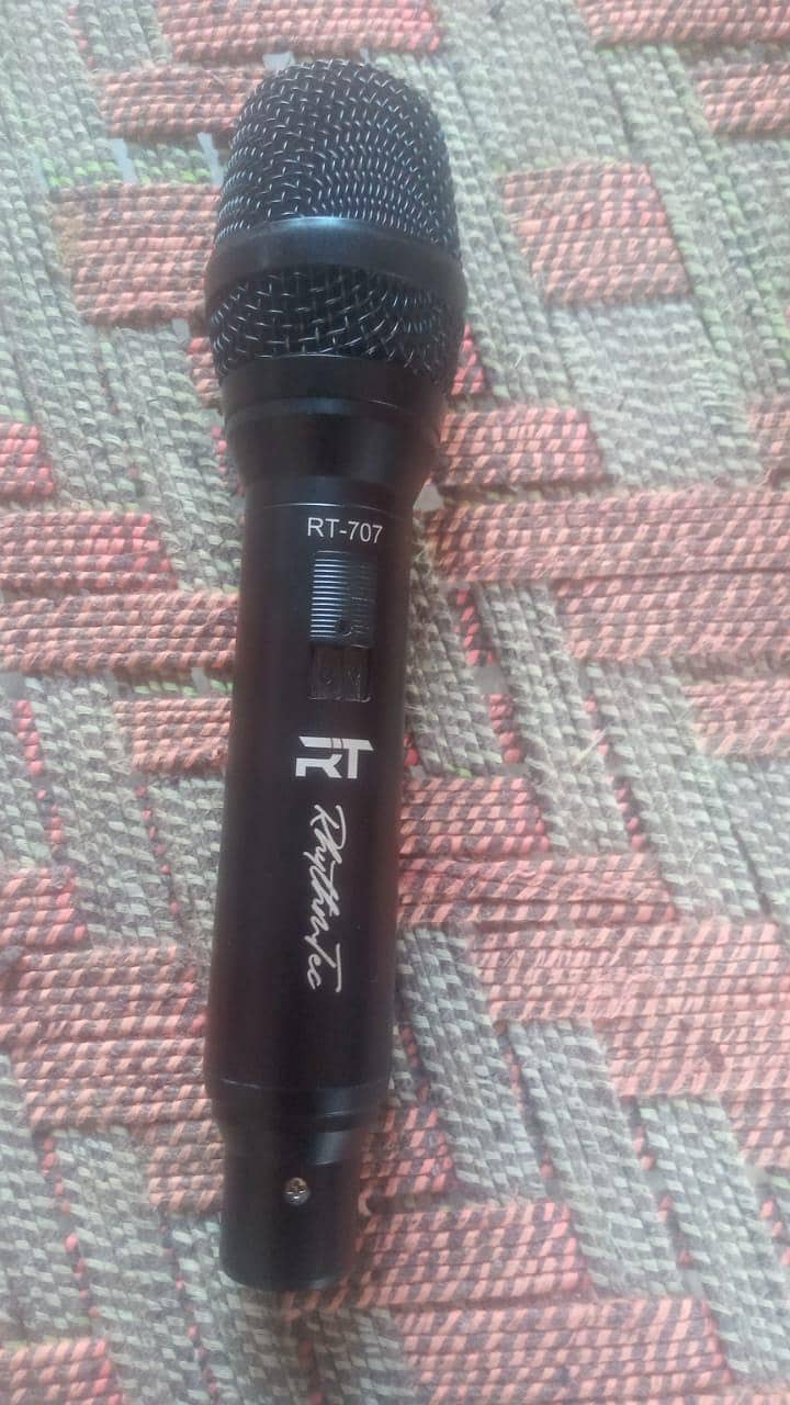 RT Rhythm Tec RT-707 Dynamic Microphone – Like New 0