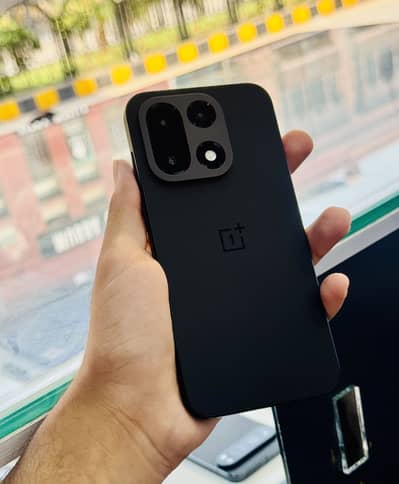 One Plus 15 12/512 official pta approved full box charger