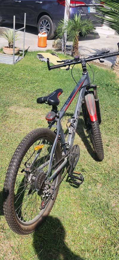 Brand new mountain bike fat tyres