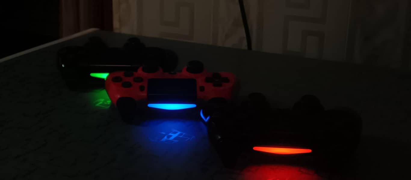 PS4 slim 2