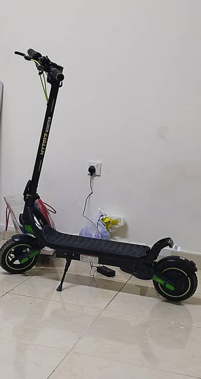 Electric scooty