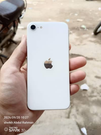 Apple iPhone SE