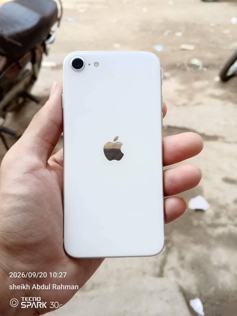 Apple iPhone SE 0