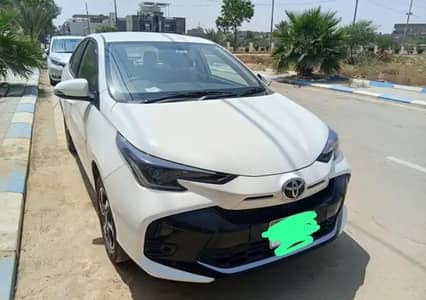 Toyota Yaris Gli CVT 2025
