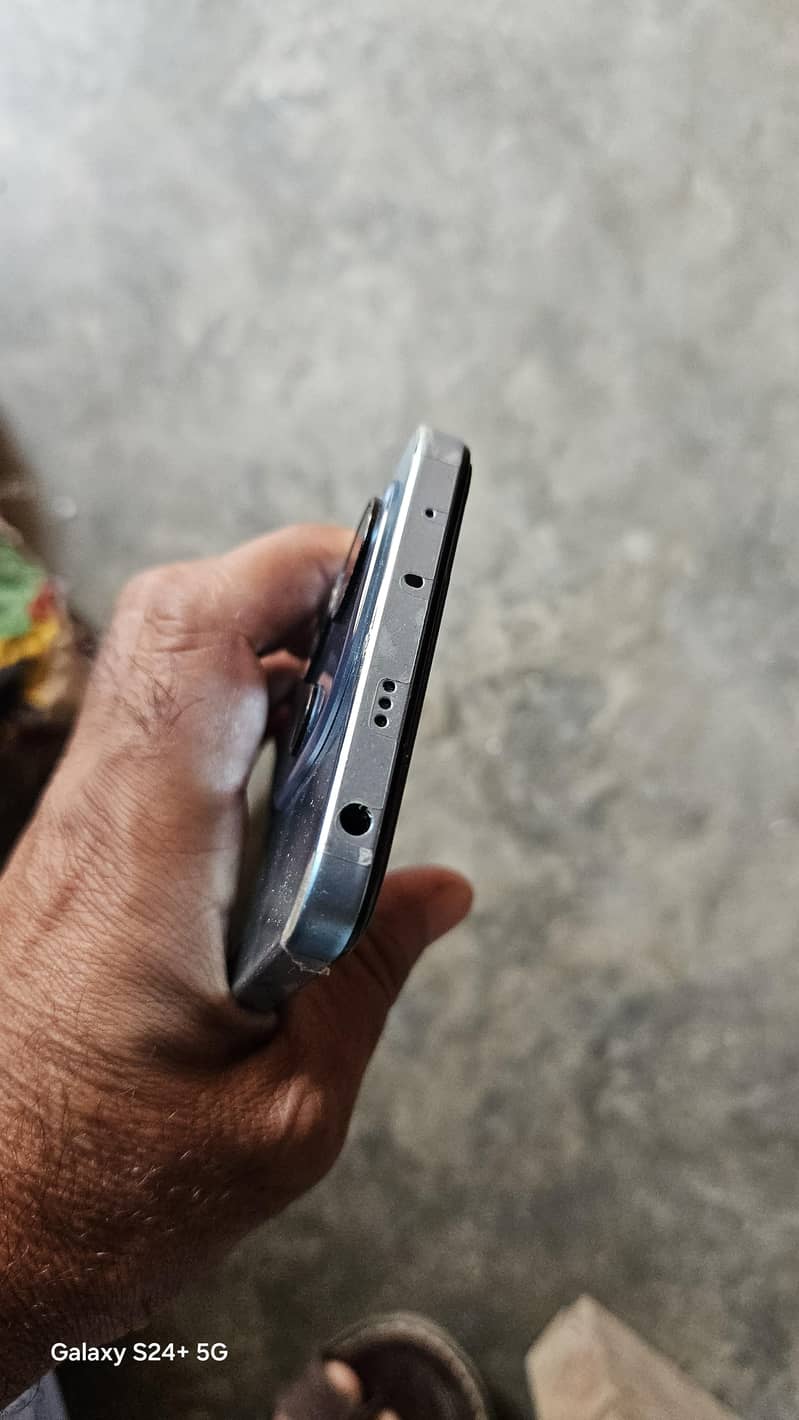Xiaomi Redmi Note 14 9