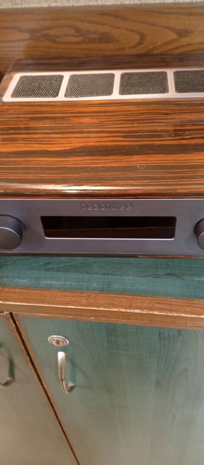 Peachtree Amplifier with DAC Carina integrated