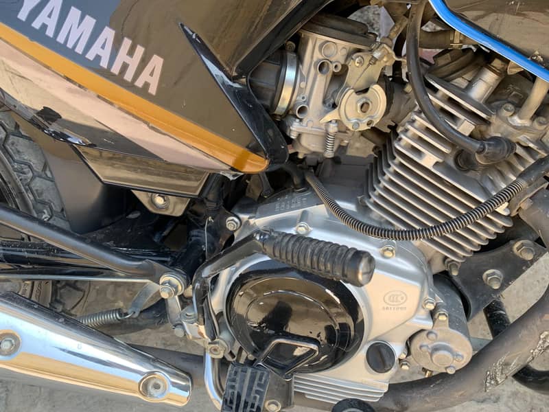 ybr 125 1