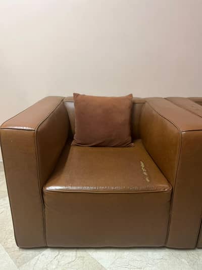 Sofa set 1,1,3