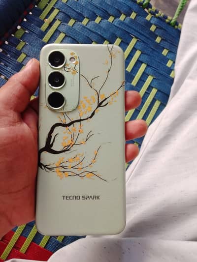 Tecno Spark 40 pro +  8/256 just Box open
