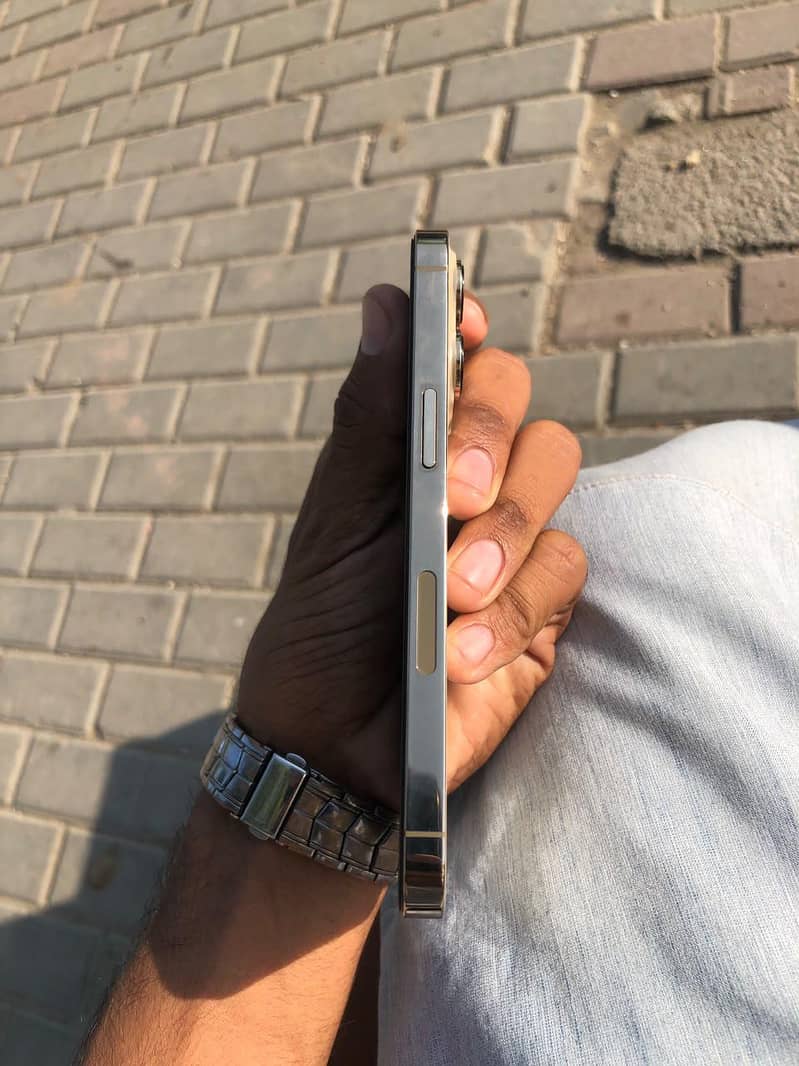 Apple iPhone 13 Pro 5