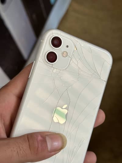 Apple iPhone 11 non pta 64gb see pics