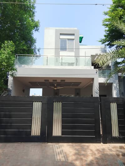 Kinal brand new Jaisa full house available for rent in Pcsir housing society