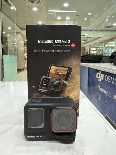 Insta360 Ace Pro II Dual Battery Bundle