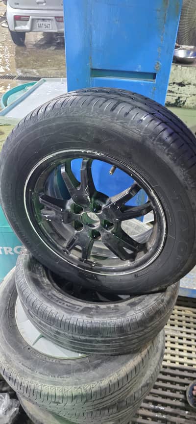Original prius rim with wheel cup n tyre 2023