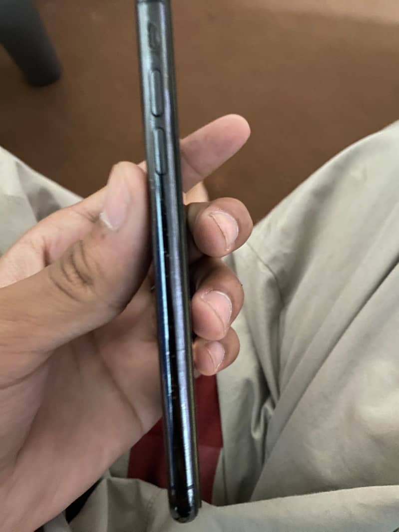 Apple iPhone X 6
