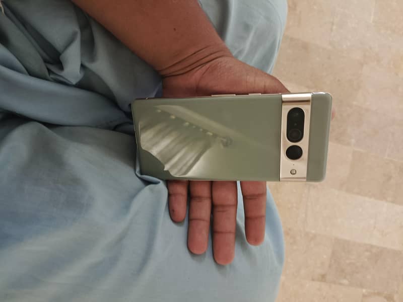 Google Pixel 7 Pro 8