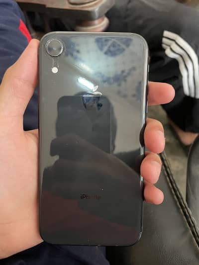 Apple iPhone XR