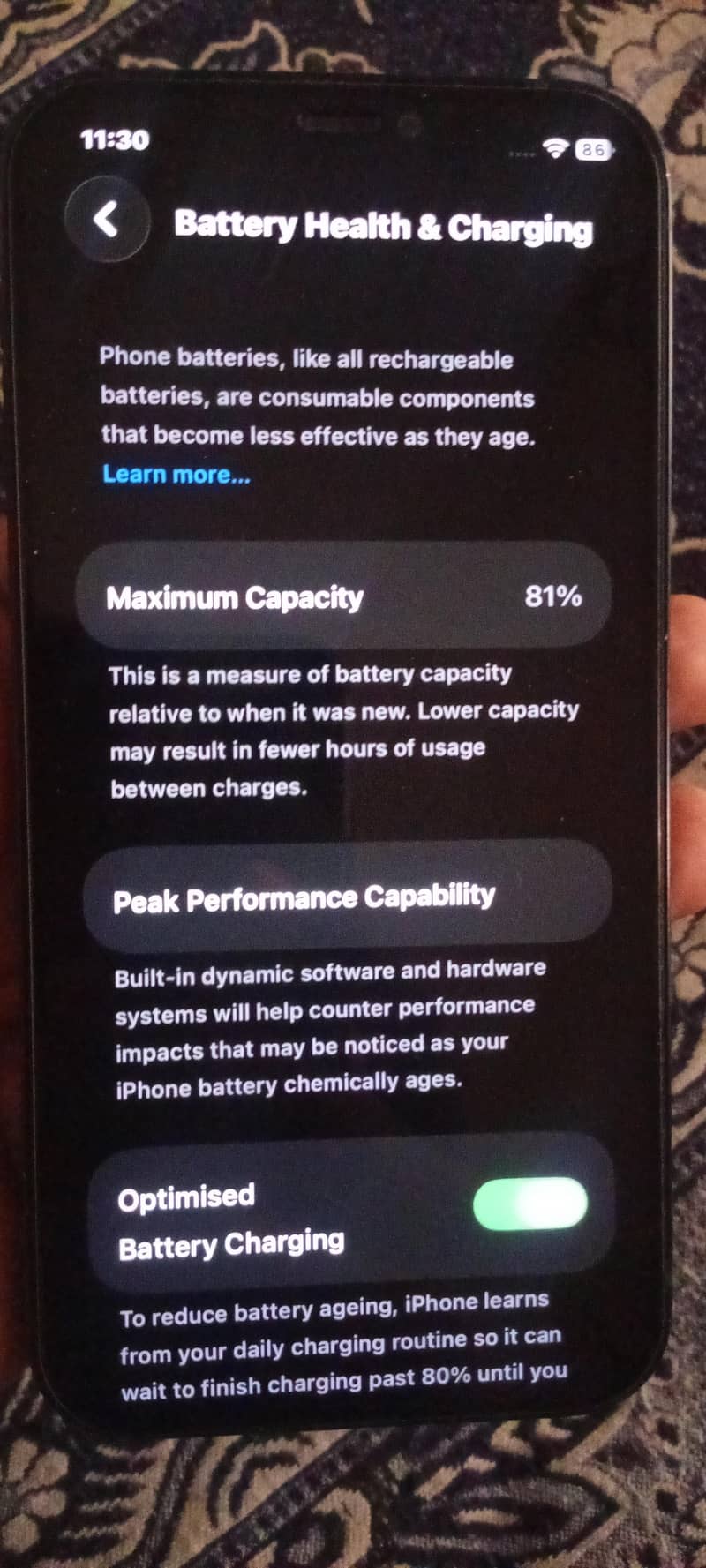 Apple iPhone 12 4