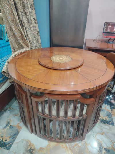 Dining table of Lahore furniture brand