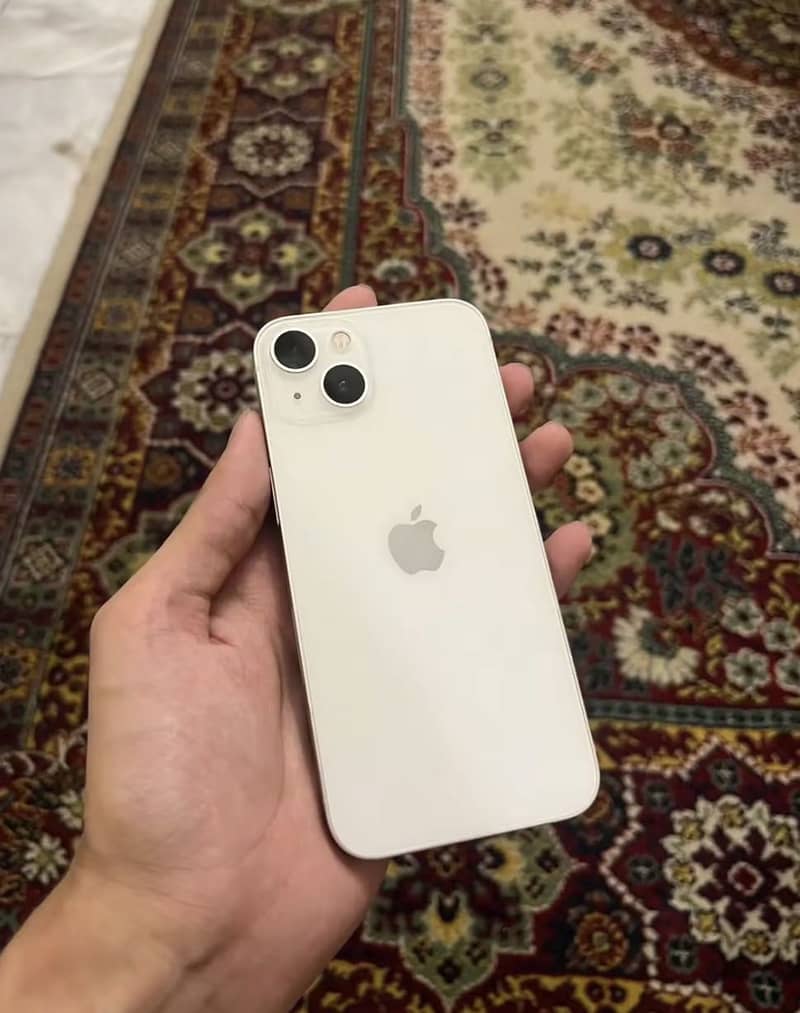 Apple iPhone 13 3
