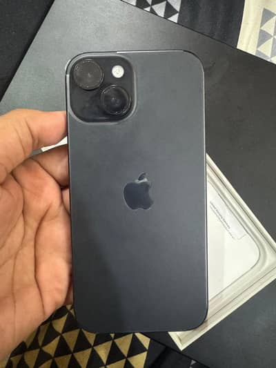 Apple iPhone 15