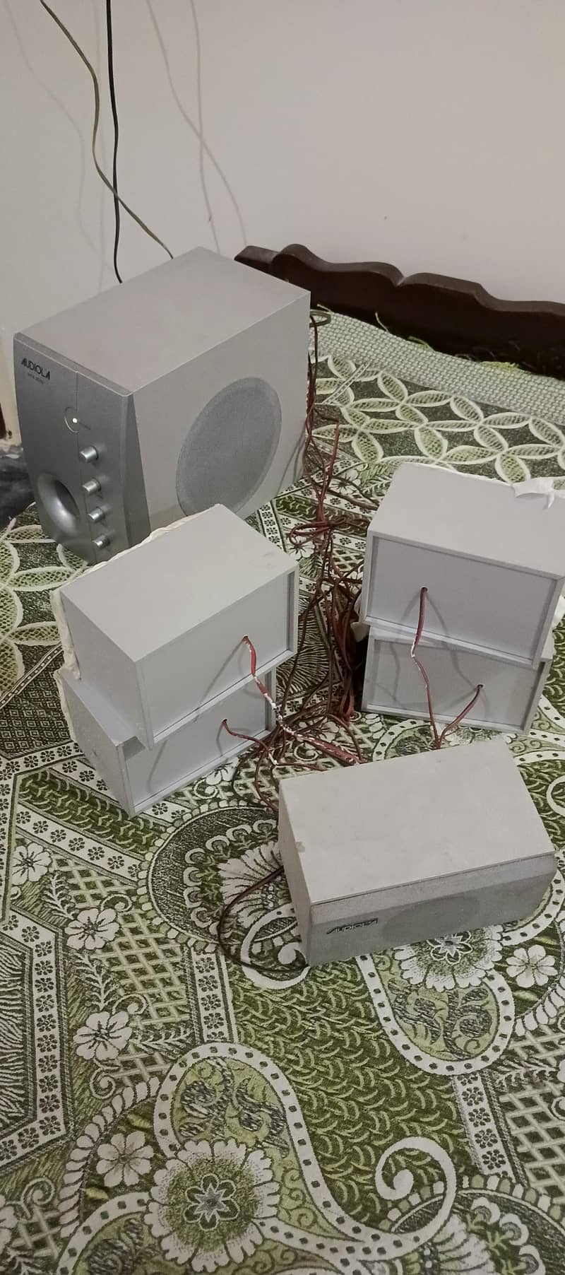 Audiola buffer speaker 1