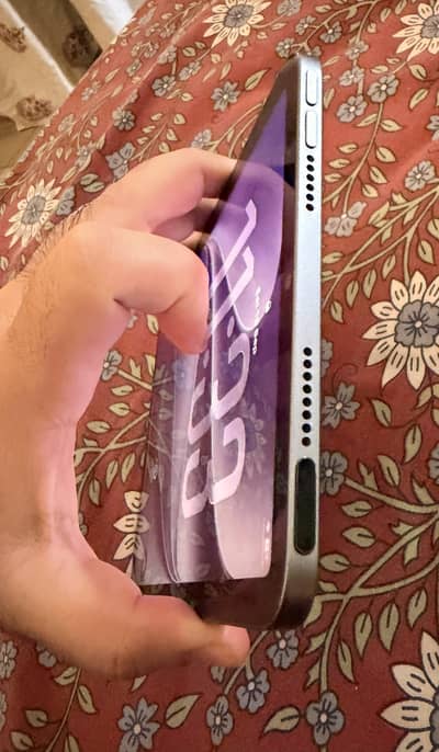 Apple iPad Mini 6 — Mint Condition with box charger 64 gb