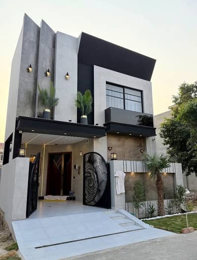 5 marla brand new house for rent in Dha 9 town