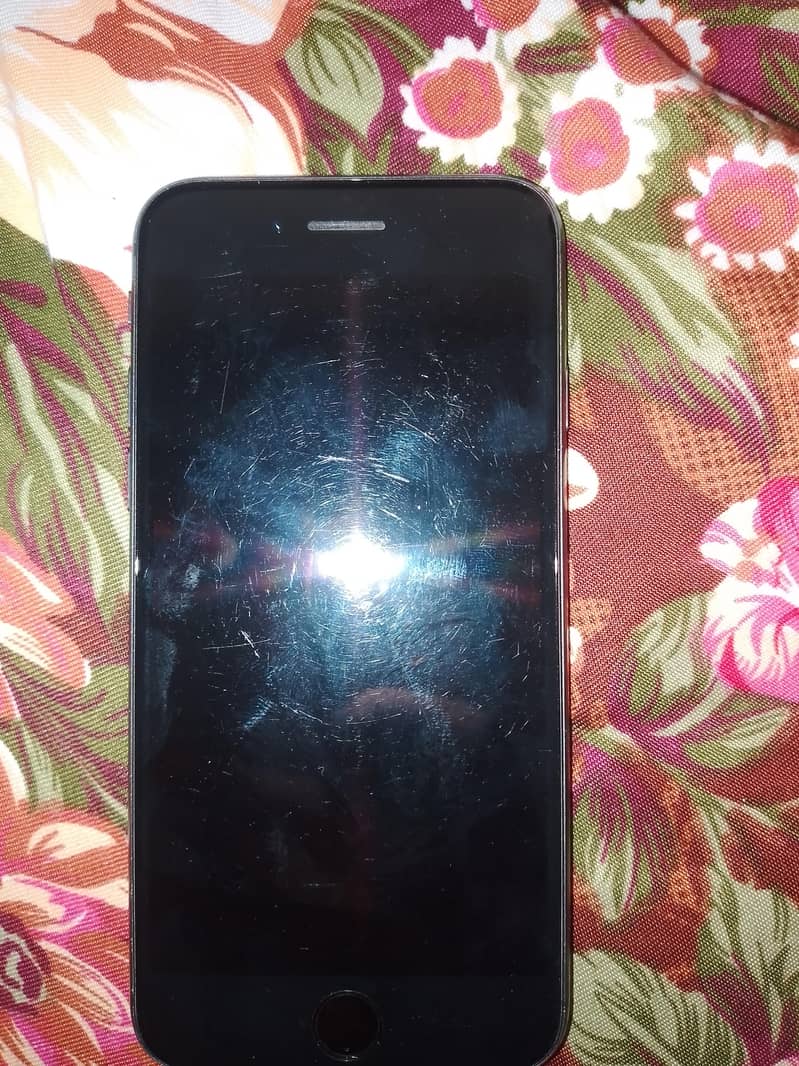 Apple iPhone 8 0