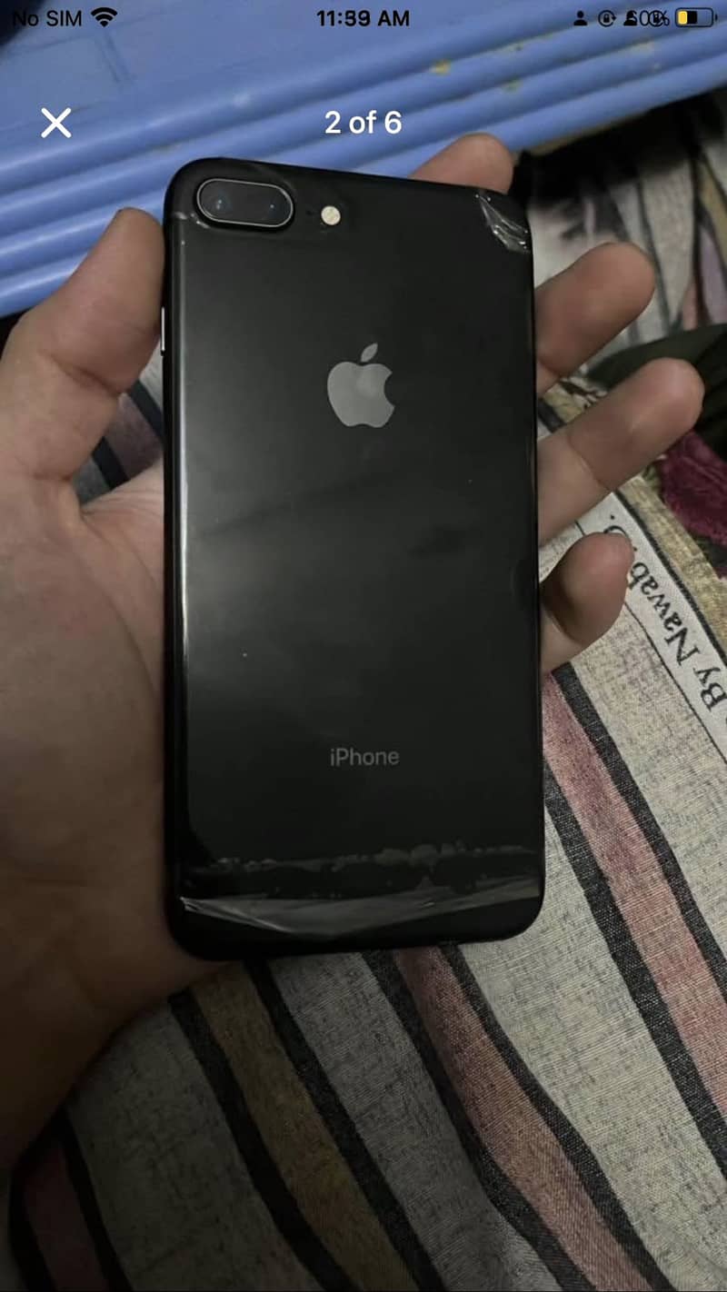 Apple iPhone 8 Plus 1