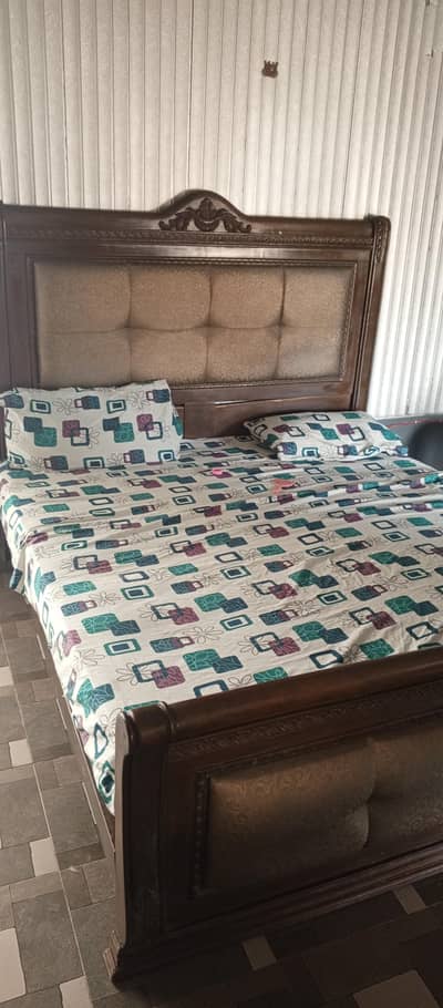 chinoti bed and dressing