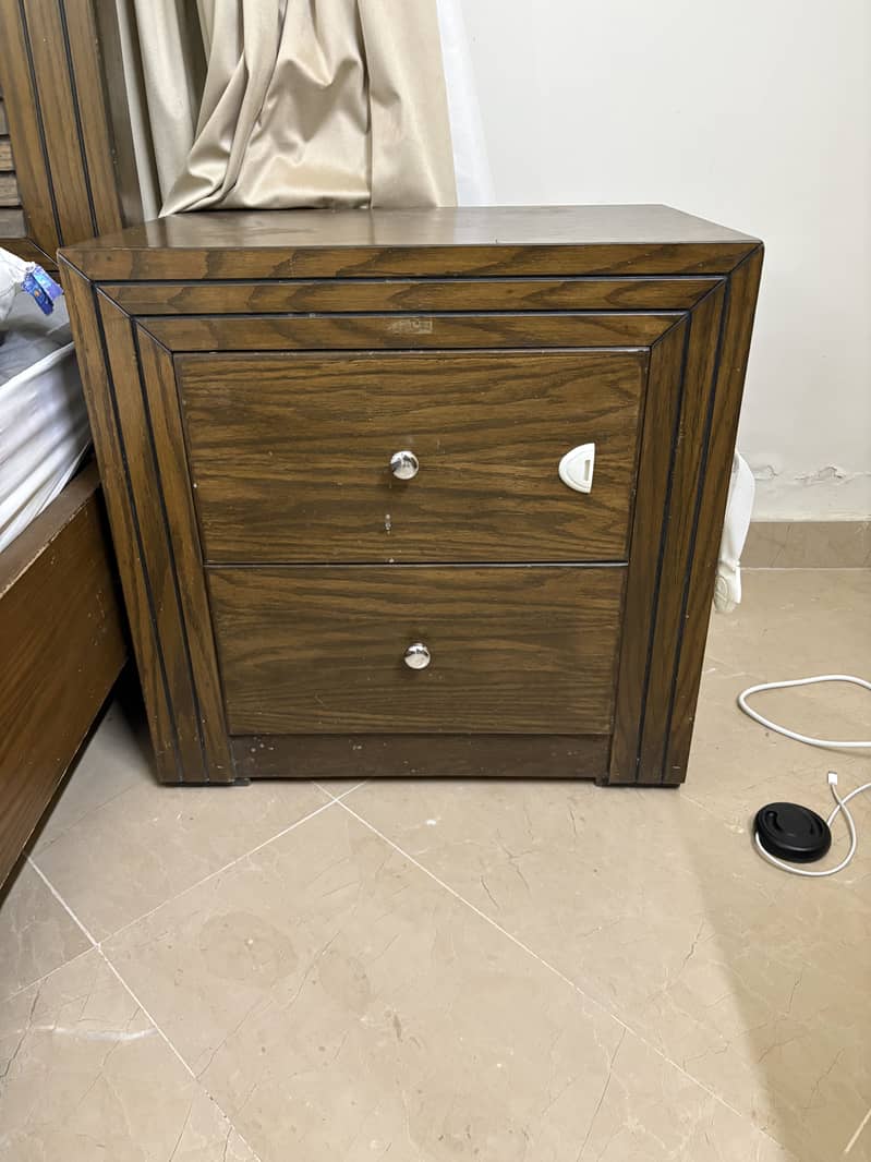 Bedroom set solid wood 1