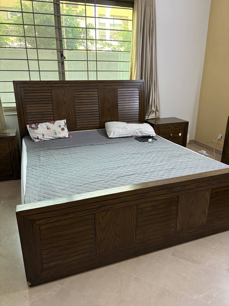 Bedroom set solid wood 3