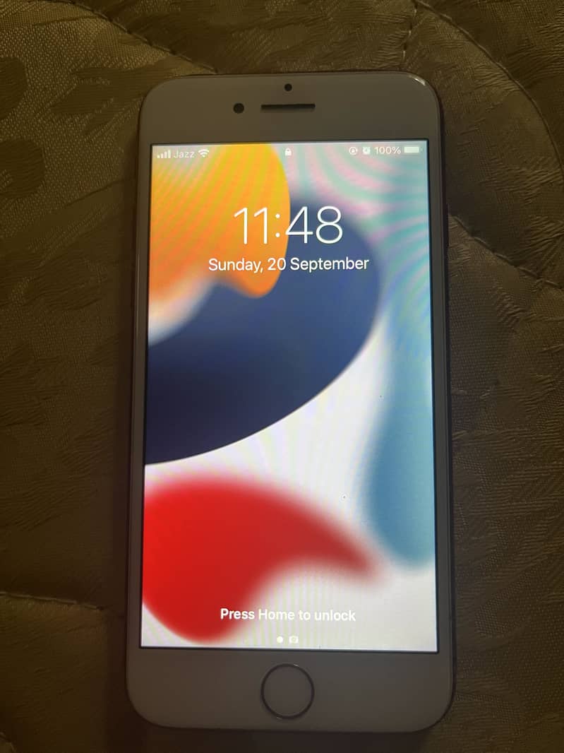 Apple iPhone 7 3