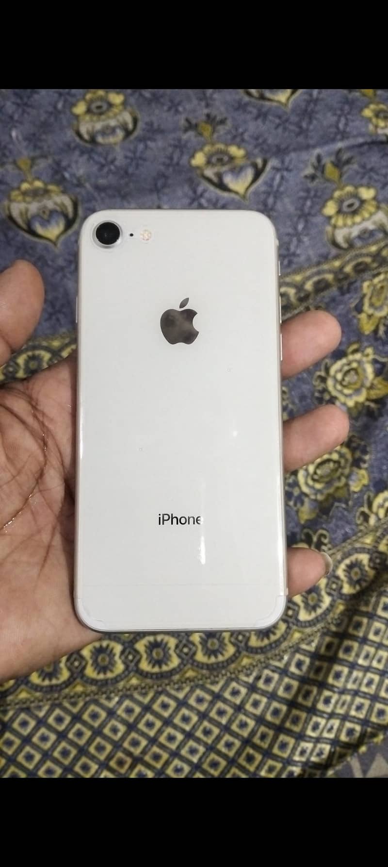 Apple iPhone 8 0