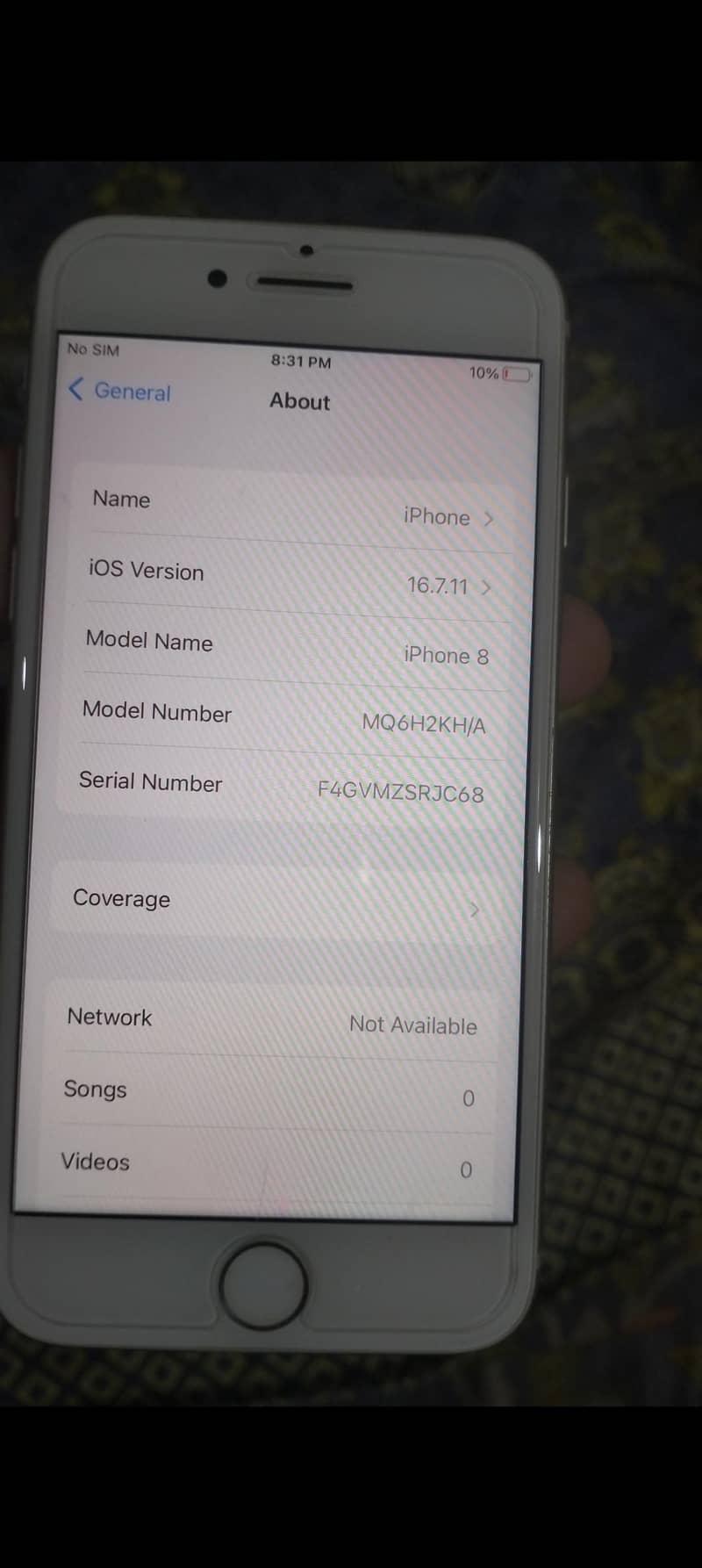 Apple iPhone 8 1