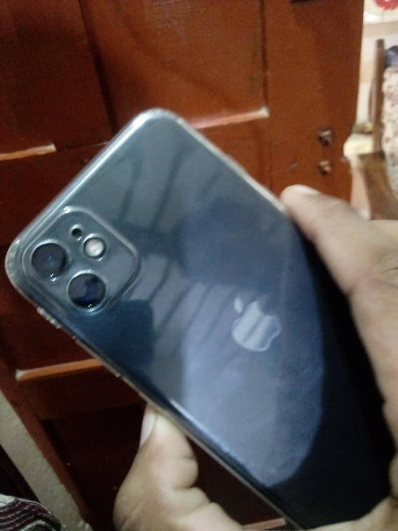 Apple iPhone 11 5