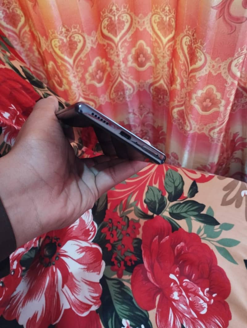Tecno CAMON 30S 4