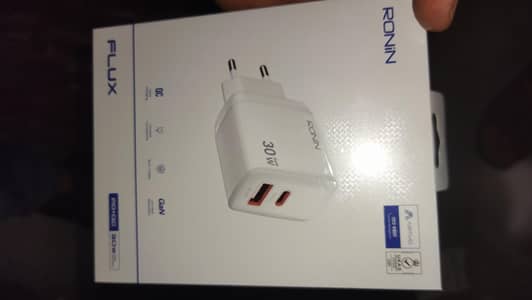 Ronin charger 45 watt