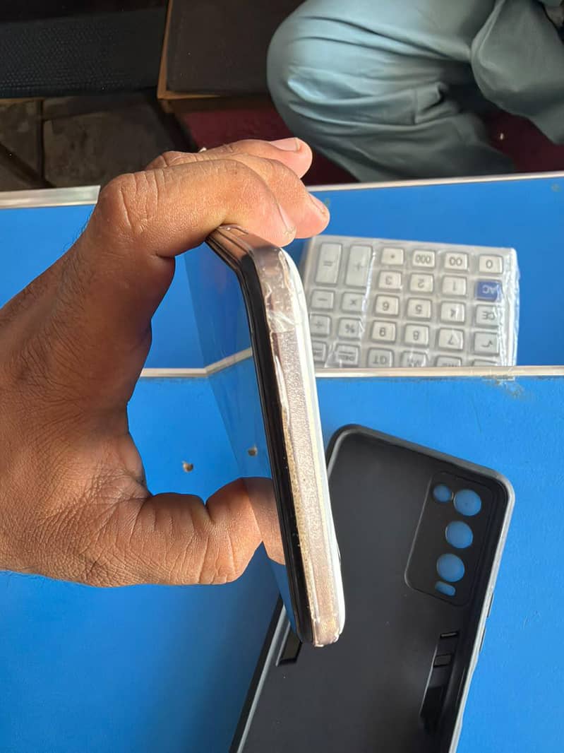 Tecno Camon 18P 3
