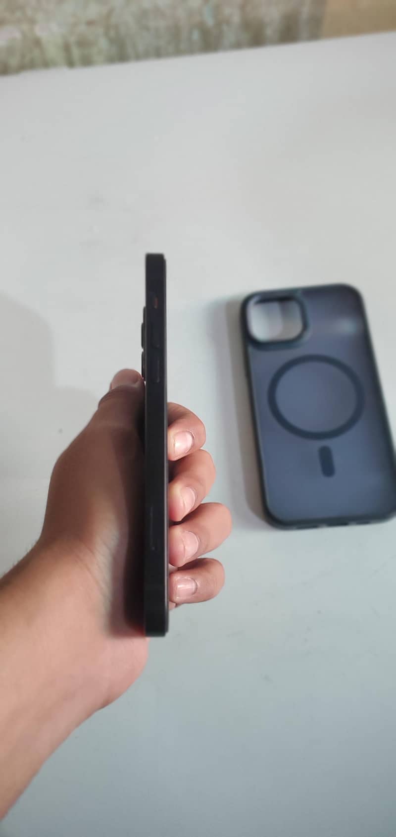 Apple iPhone 12 1