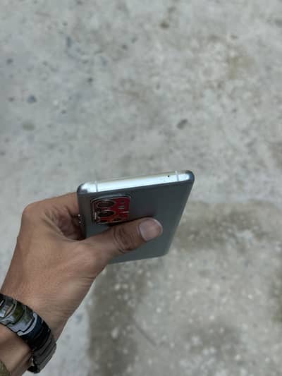 One Plus 9 pro minor shade